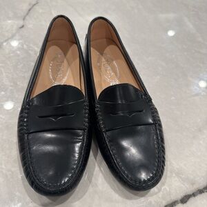 Tod's Classic Black Leather Loafers